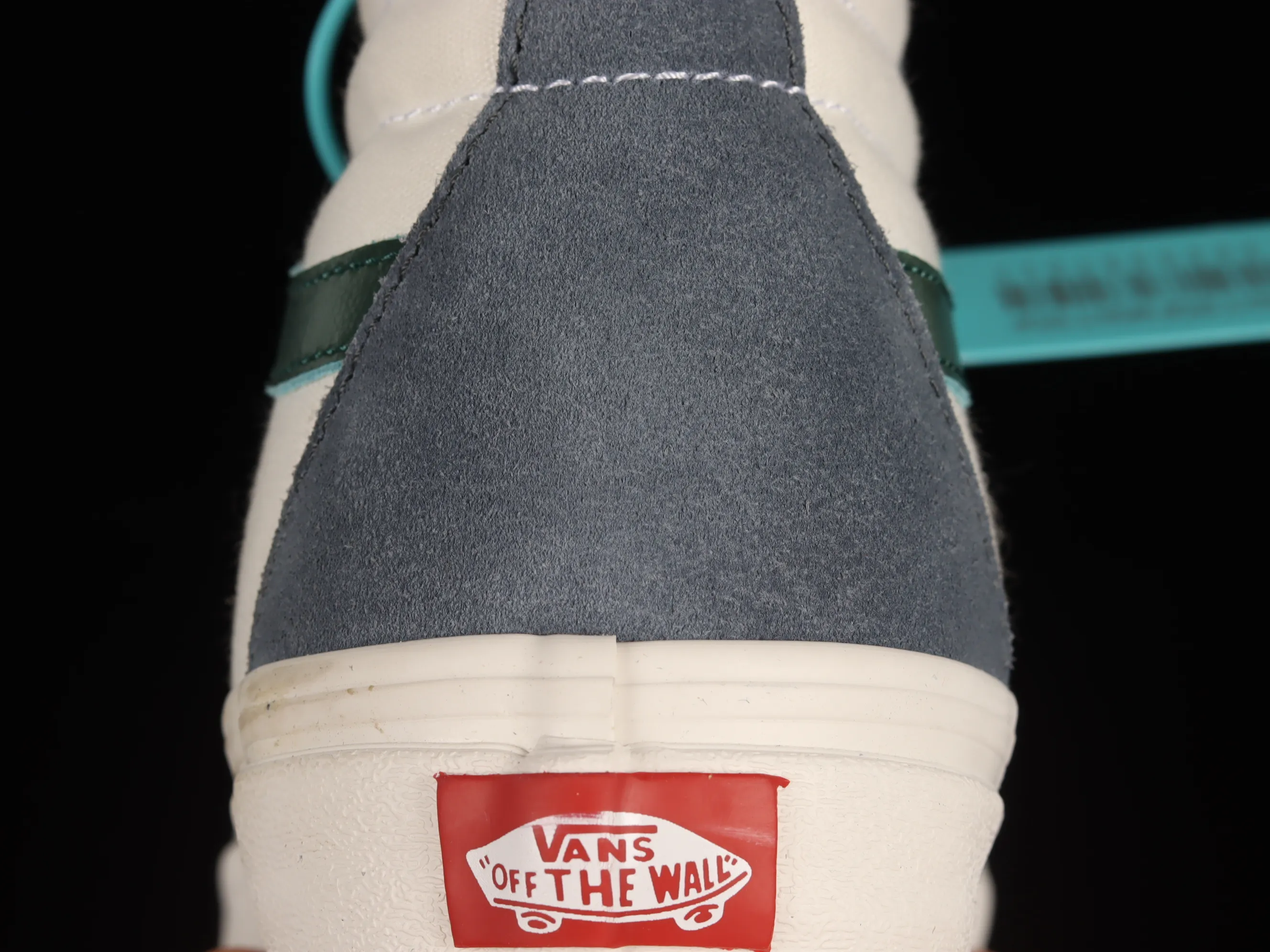 All categories Vans Vans series Vans Hi Vans high-top Vans Sk8-Hi Vans official white and blue stitching simple style casual vulcanized sneakers VN0A5JMJBLG